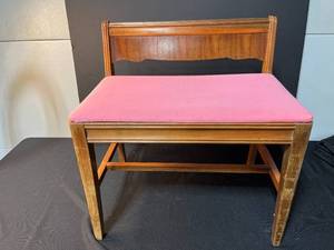 lot 222 image: Wood Bench with Pink Cushion