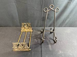 lot 233 image: Vintage Brass Book Rack and Decorative Metal Easel Stand