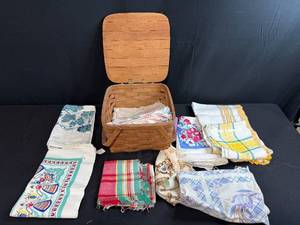 lot 247 image: Vintage Woven Picnic Basket with Assorted Retro Table Linens