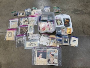 lot 249 image: Large Collection of Vintage Photos, Cabinet Cards, and Ephemera