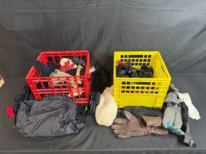 lot 314 image: Collection of Vintage and Modern Gloves, Mittens, Hats and Winter Accessories in Crates