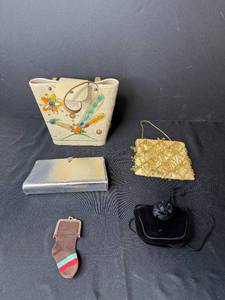 lot 340 image: Collection of 5 Vintage Handbags and Coin Purses with Embellished and Novelty Designs