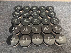 lot 25 image: 25 Cases Of Savvy Minerals Setting Powder