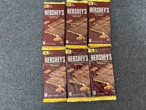lot 233 image: 6 Xl HersheyS With Almonds