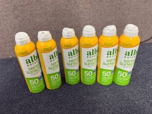 lot 373 image: 6 Bottles Of Alba Botanical 50 Spf Sunscreen