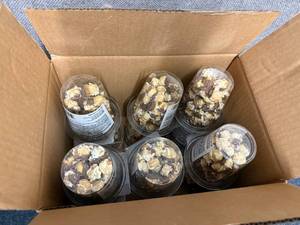 lot 194 image: 12 Packs Of Drizzled Caramel Corn