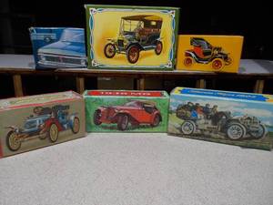 lot 16 image: Assorted Boxed Avon