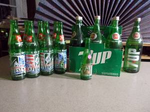 lot 237 image: 7Up Bottles-Combined Posts