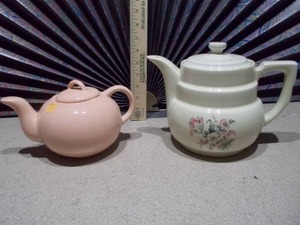 lot 97 image: The items in the image are vintage Enterprise Aluminum Co. Drip-O-Lator coffee pots