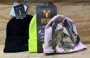 lot 127 image: Hat lot of 3