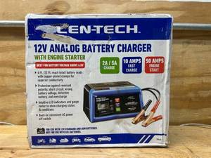 lot 137 image: Cen-Tech 12V Analog Battery Charger
