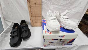 lot 10 image: Like New, New Balance and Answer2  Shoes, Never Worn, Mens Size 12