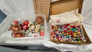 lot 63 image: Vintage Christmas Lot as Pictured