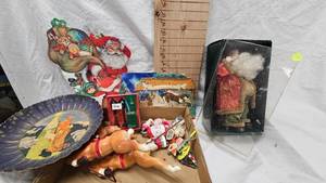 lot 101 image: Lot of Various Christmas Santas, Reindeer, Decorations