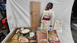 lot 126 image: African American Folk Art, Paper Mache, Fair Winner