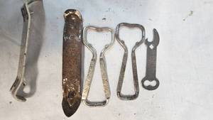 lot 52A image: Lot of 4 Beer Themed Bottle Openers as Pictured