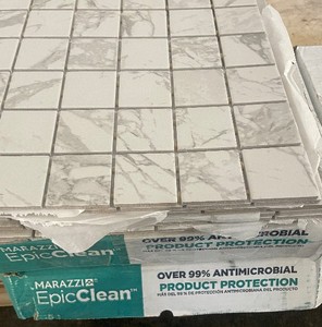 lot 13 image: Marazzi ML40 Arabescato Marble Tile - EpicClean 28 Sheets