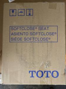 lot 58 image: TOTO SoftClose Toilet Seat