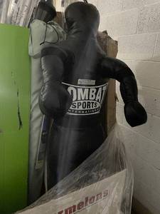 lot 74 image: Combat Sports International Boxing Dummy Torso - Free-Standing Training Mannequin