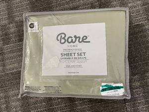 lot 115 image: Bare Home Split Head Flex King Sheet Set - Premium Microfiber, 2 Pillowcases