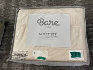 lot 116 image: Bare Home Split King Sheet Set - Premium Microfiber - Flat  2 Fitted  2 Pillowcases