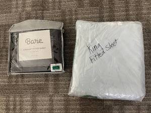 lot 123 image: Bare Home King Size Fitted Sheet - Premium Microfiber (2-Pack)