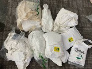 lot 134 image: Queen Sized Bedding Bundle - White