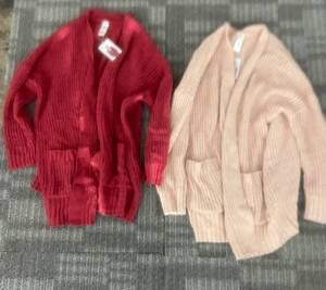 lot 189 image: SERRA Oversized Cardigan Duo - Red & Blush Pink Knit, US M