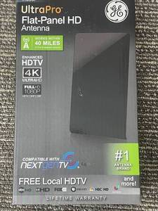 lot 402 image: UltraPro Flat-Panel HDTV Antenna - 40-Mile Range, 4K1080p, ATSC 3.0