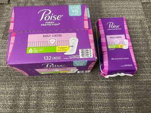 lot 429 image: Poise Daily Liners - 132-Liner Box & 48-Liner Pack - Fresh Protection
