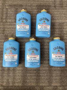 lot 465 image: Gold Bond Maximum Strength Foot Powder 10 oz Menthol 1% Triple Action - Lot of 5