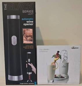 lot 220K image: LL-BR - Isabender Blender 9-Pc Set by Isagenix & The Black Series Automatic Wine Opener - New in Box