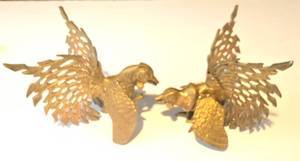 lot 266K image: LL-FR - Pair of Gold-Tone Metal Bird Wall Sculptures