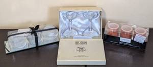 lot 384 image: ML - Olga Cassini Crystal Candle Holders (2)  Mikasa LED Candles (3) - 4 in High