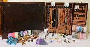 lot 126C image: B2 - Wooden Jewelry Box with Necklace Hangers & Photo Inserts - 16 x 19 in, with lots of beautiful jewelry