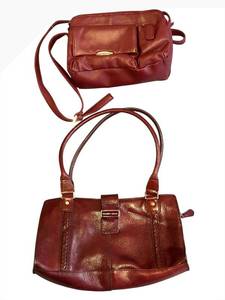 lot 294C image: B2 - Burgundy Leather Handbags - 2-Piece Set
