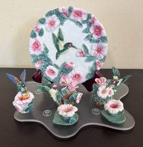lot 173R image: LR - Popular Imports Hummingbird Plate with Coordinating Flower Figurines