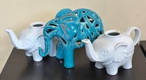 lot 198R image: LR - 222 Fifth Elephant Teapots with Elephant Decor