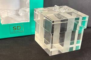 lot 254R image: K - Simon Designs Crystal Paper Weight