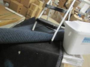 lot 68 image: Costco step stool, 2 used floormats...