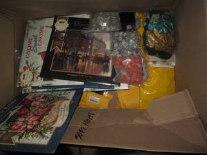 lot 86 image: Box of craft tiles, blooms, vintage...