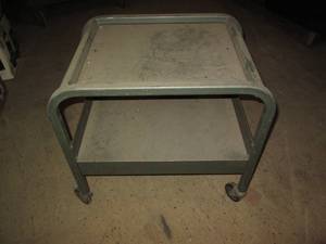 lot 90 image: Smalletal cart on wheels, 22 tall...