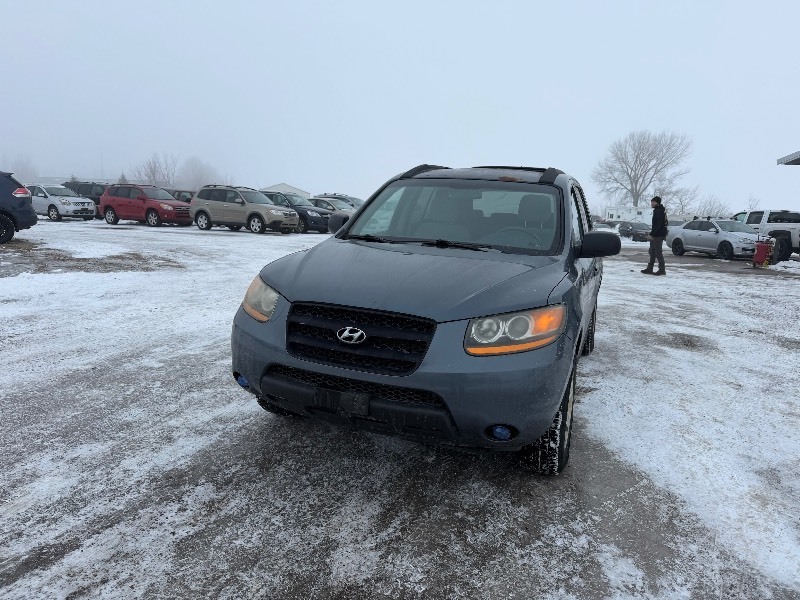 lot 9 image: 2009 Hyundai Santa Fe