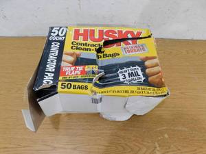lot 110 image: Husky 42 Gal. Contractor Bags (50-Count)