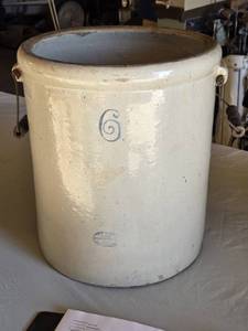 lot 2 image: Red Wing Union Stoneware Co. 6-Gallon Crock