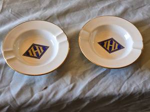 lot 17 image: Sterling Martin & Co. Ashtrays with IH Logo