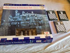 lot 80 image: Glass Chess & Checkers Set with Magnetic Chess Sets