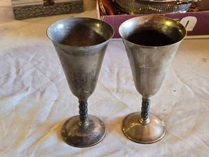 lot 92 image: Romas S.L. Made in Spain Silver Plate Goblets