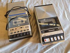 lot 151 image: Panasonic Cassette Recorder and General Electric Data Recorder