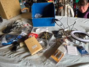 lot 208 image: Assorted Electronics and Accessories including USB 2.0 Printer Cable, Mini FM Scanner Radio, and 8GB Flash Drive